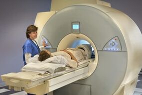 MRI ҳамчун роҳи ташхиси остеохондрозҳои лумбар
